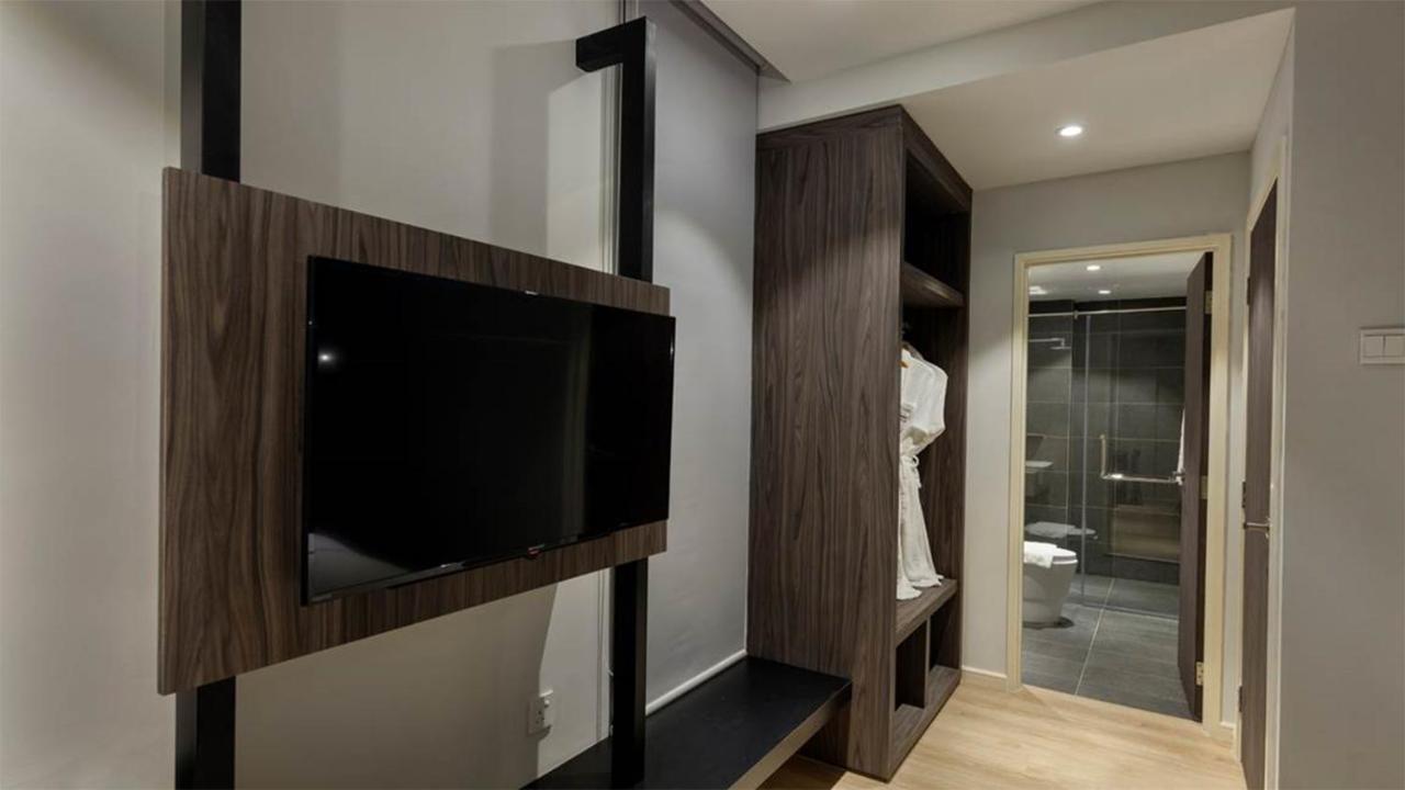 The Granite Luxury Hotel Penang George Town Esterno foto