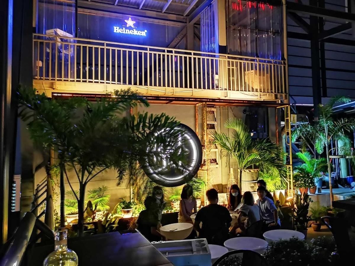 The Granite Luxury Hotel Penang George Town Esterno foto