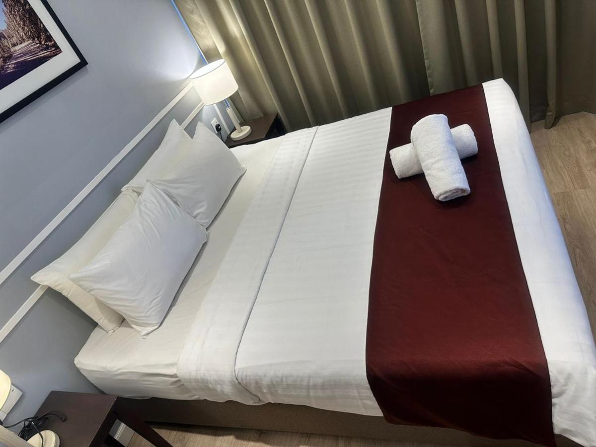 The Granite Luxury Hotel Penang George Town Esterno foto