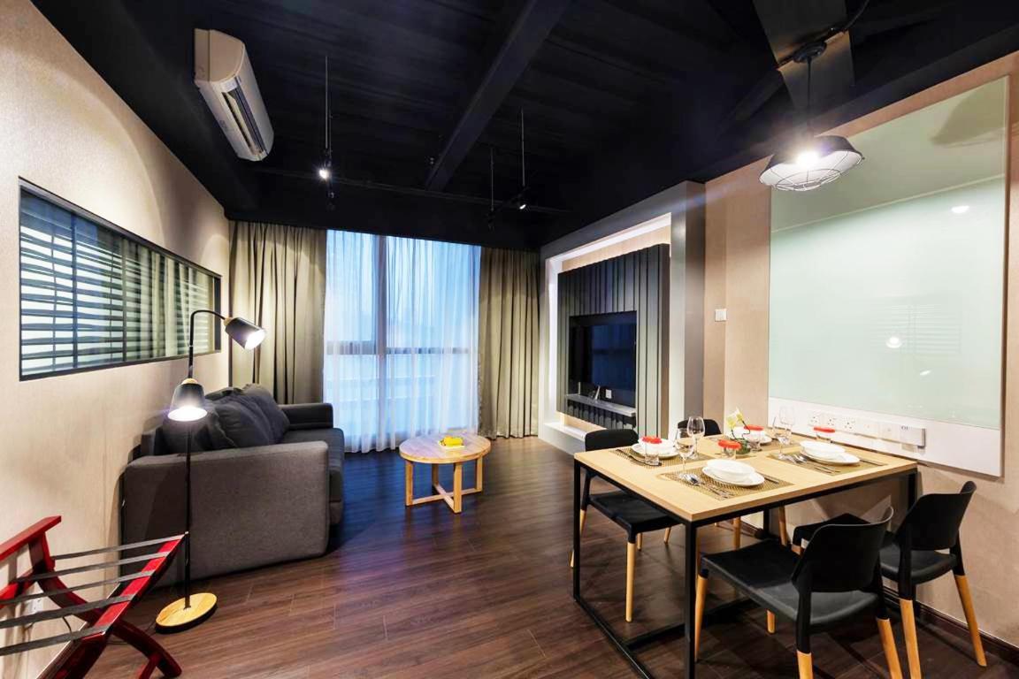 The Granite Luxury Hotel Penang George Town Esterno foto