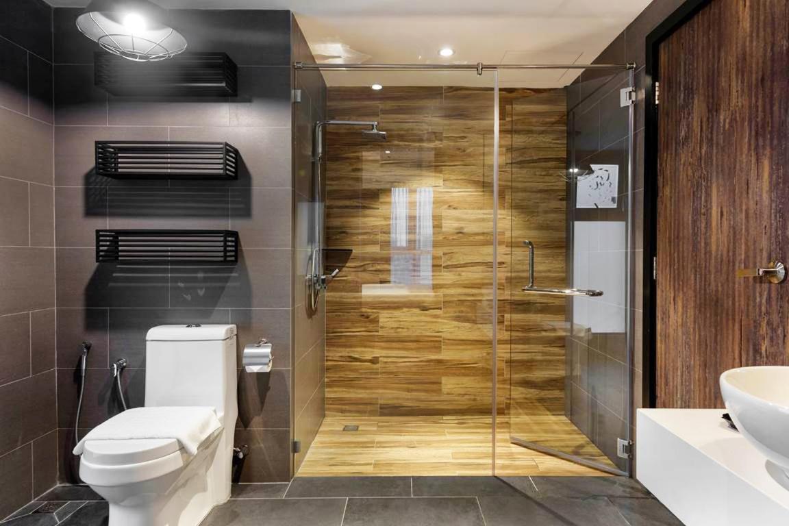 The Granite Luxury Hotel Penang George Town Esterno foto