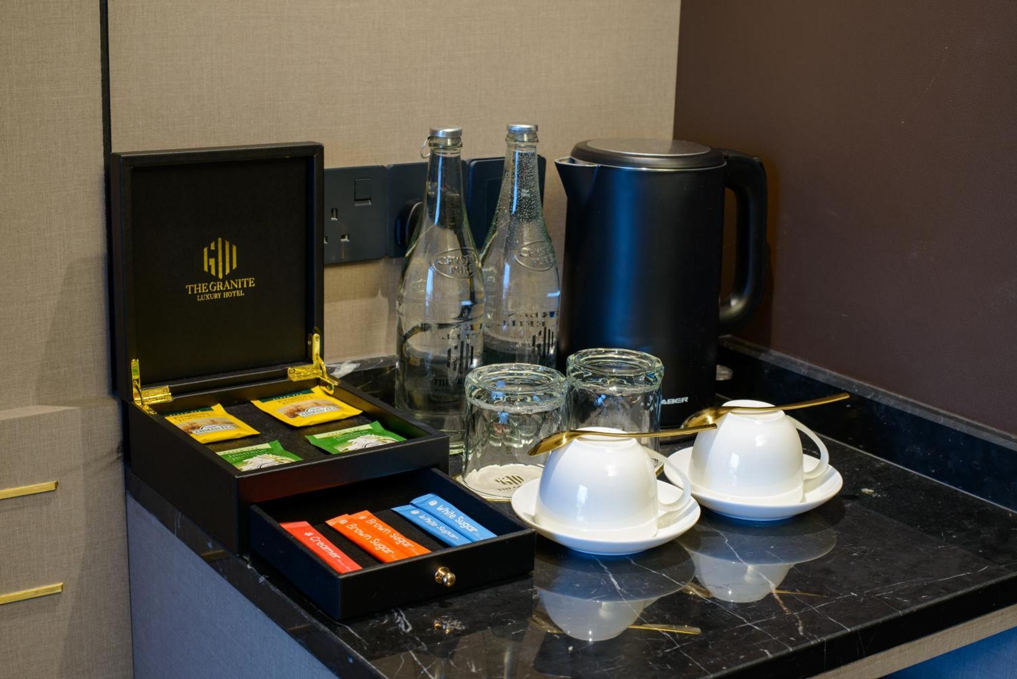 The Granite Luxury Hotel Penang George Town Esterno foto